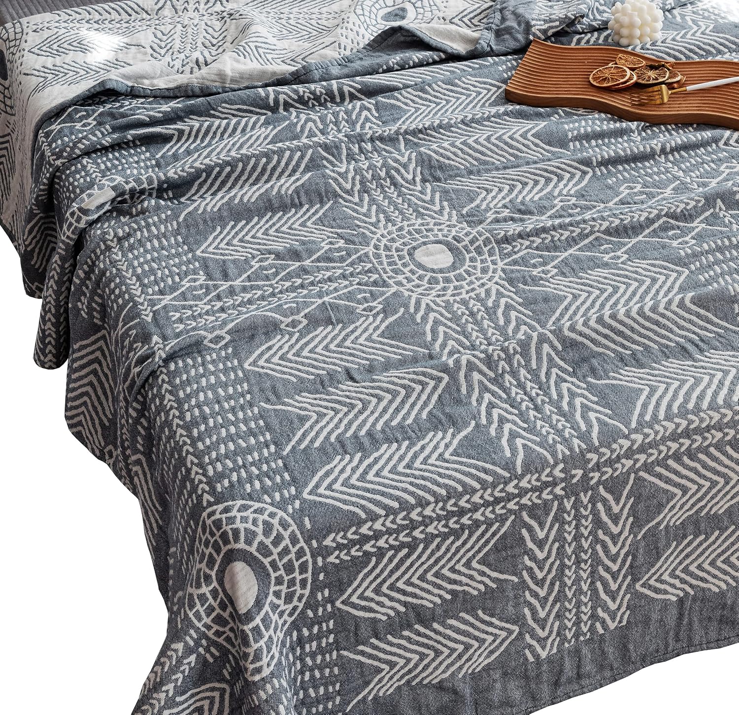 A1NVwhd0vwS._AC_SL1500_.jpg Boho 3-Layer Cotton Muslin Summer Throw Blanket 60x80 - Image 1